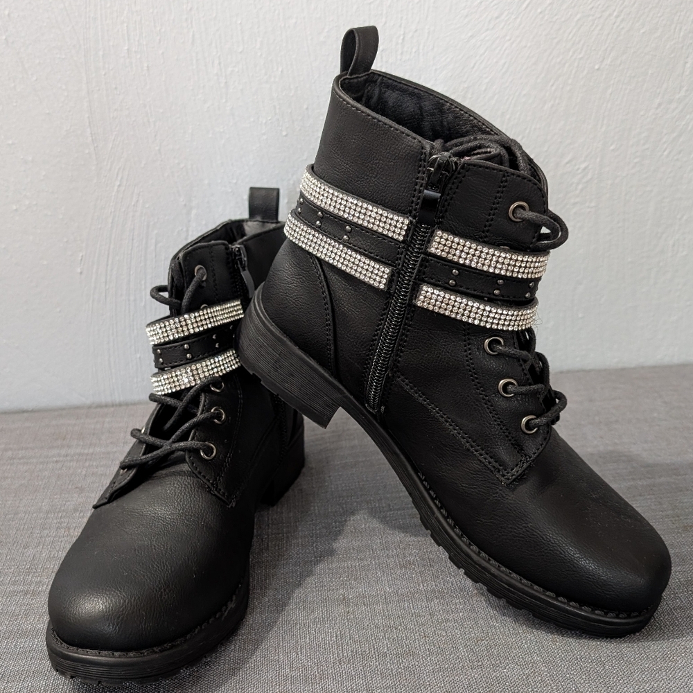 Mudd - Black Biker/Combat Boots with silver accented straps, Girls size 4